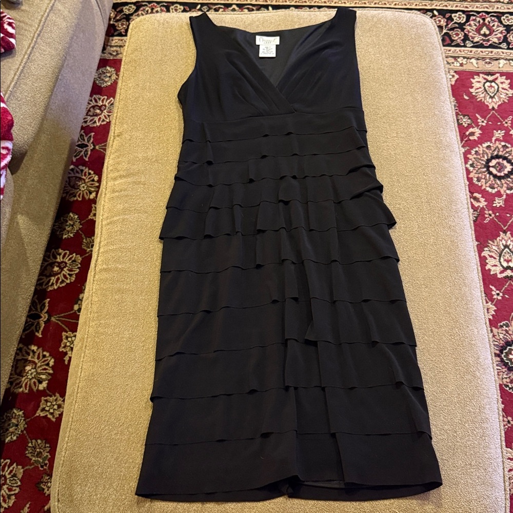 Maggy L London Dress Size 4 Black Sleeveless Stretch (TD)